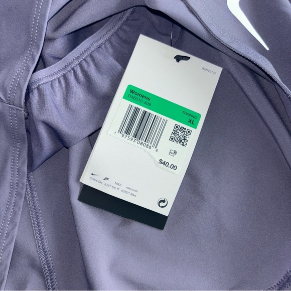 Nike Women's One Dri-FIT Mid-Rise 3" NWT - Picture 8 of 11